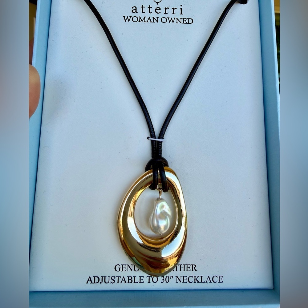 Atterri Brown Leather Necklace Pearl Pendant Adjustable 30” Modern Minimalist